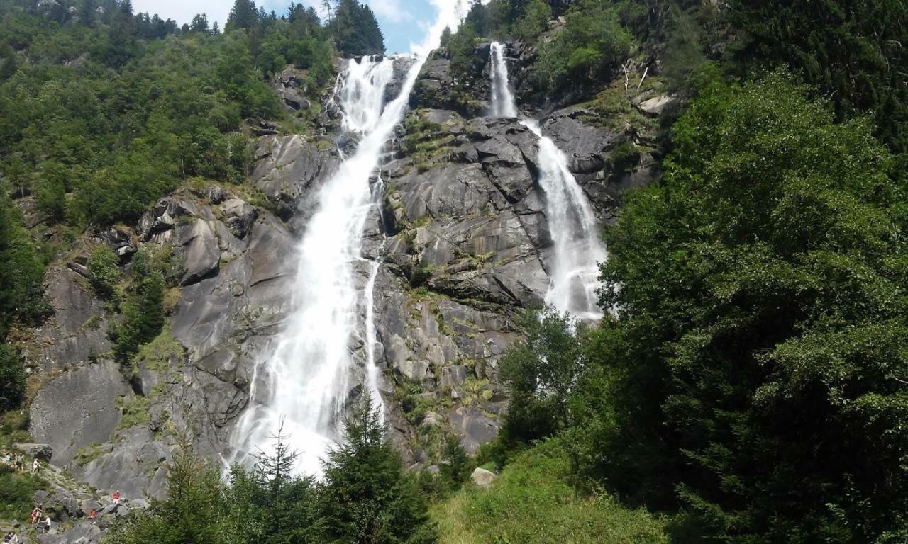 Hotel Bbcascata Bocenago Exteriér fotografie